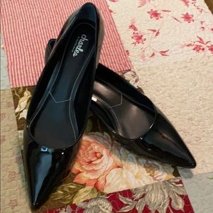 Women’s dress shoes